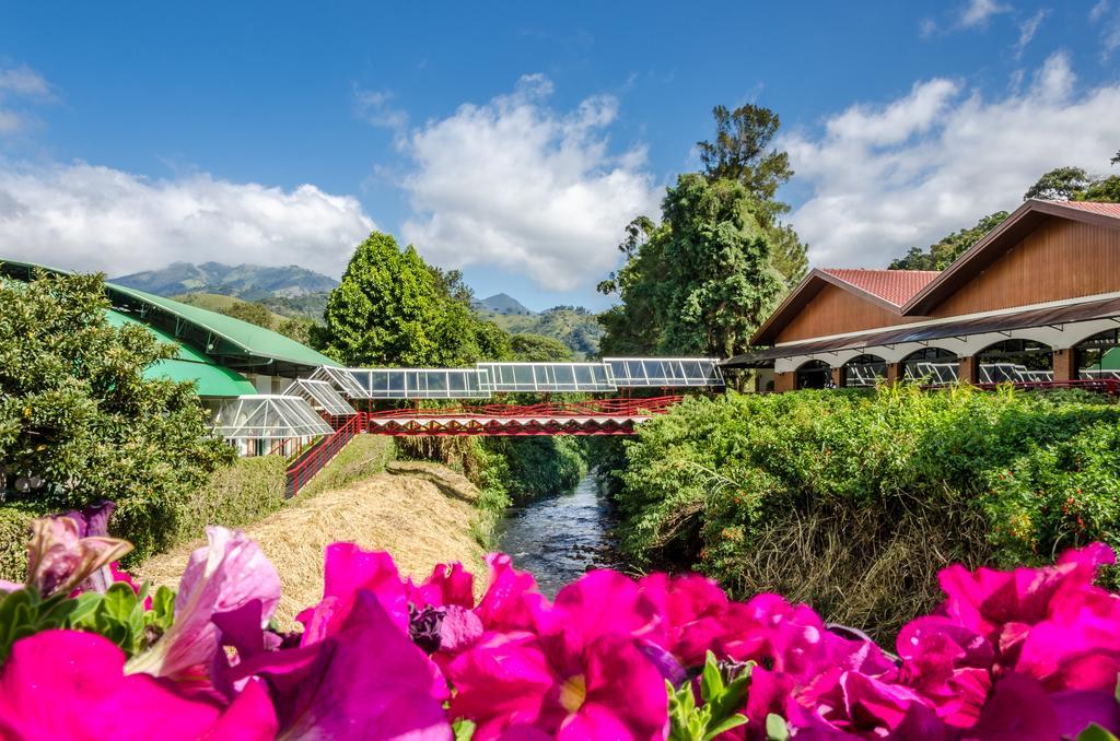 Hotel Recanto Das Hortensias Passa Quatro Luaran gambar